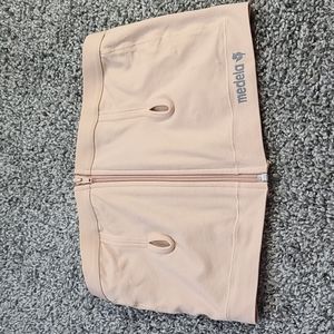 Medela Hands Free Pumping Bra